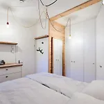 Einzigartige Tischlerwohnung *