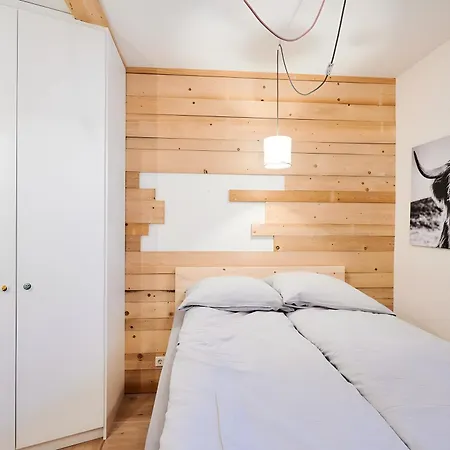 Hébergement de vacances Einzigartige Tischlerwohnung *