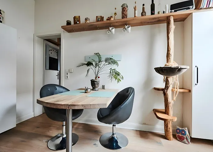 Einzigartige Tischlerwohnung Дом отдыха *