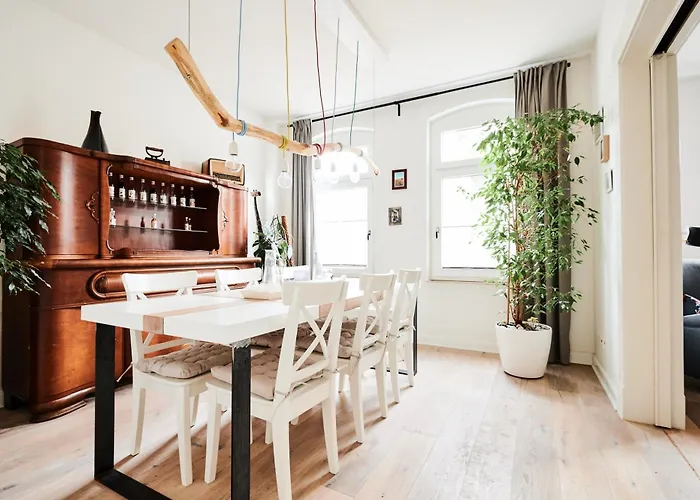 Дом отдыха Einzigartige Tischlerwohnung *